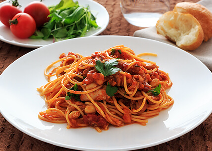 Spaghetti with Chicken and Tomato Sauce Recipe